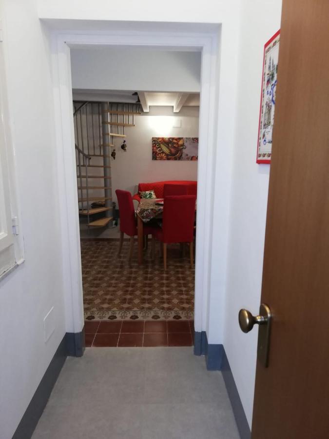 Il Posto Giusto Station Rooms Palermo Exterior foto