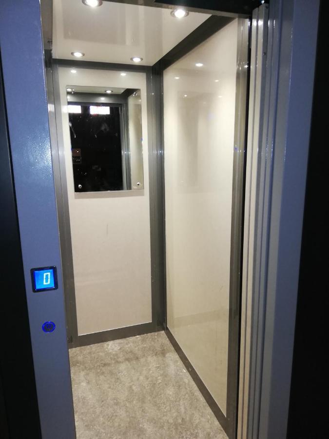 Il Posto Giusto Station Rooms Palermo Exterior foto